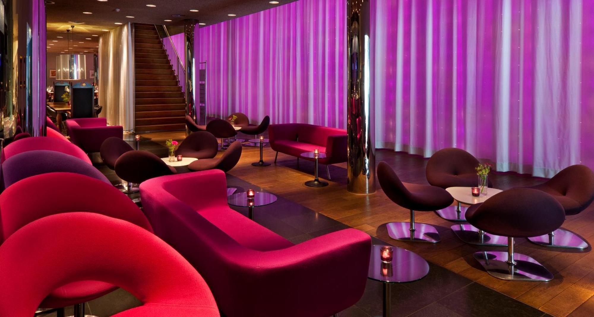 Plaza Premium Grand Winston Hotel Райсвайк Екстериор снимка