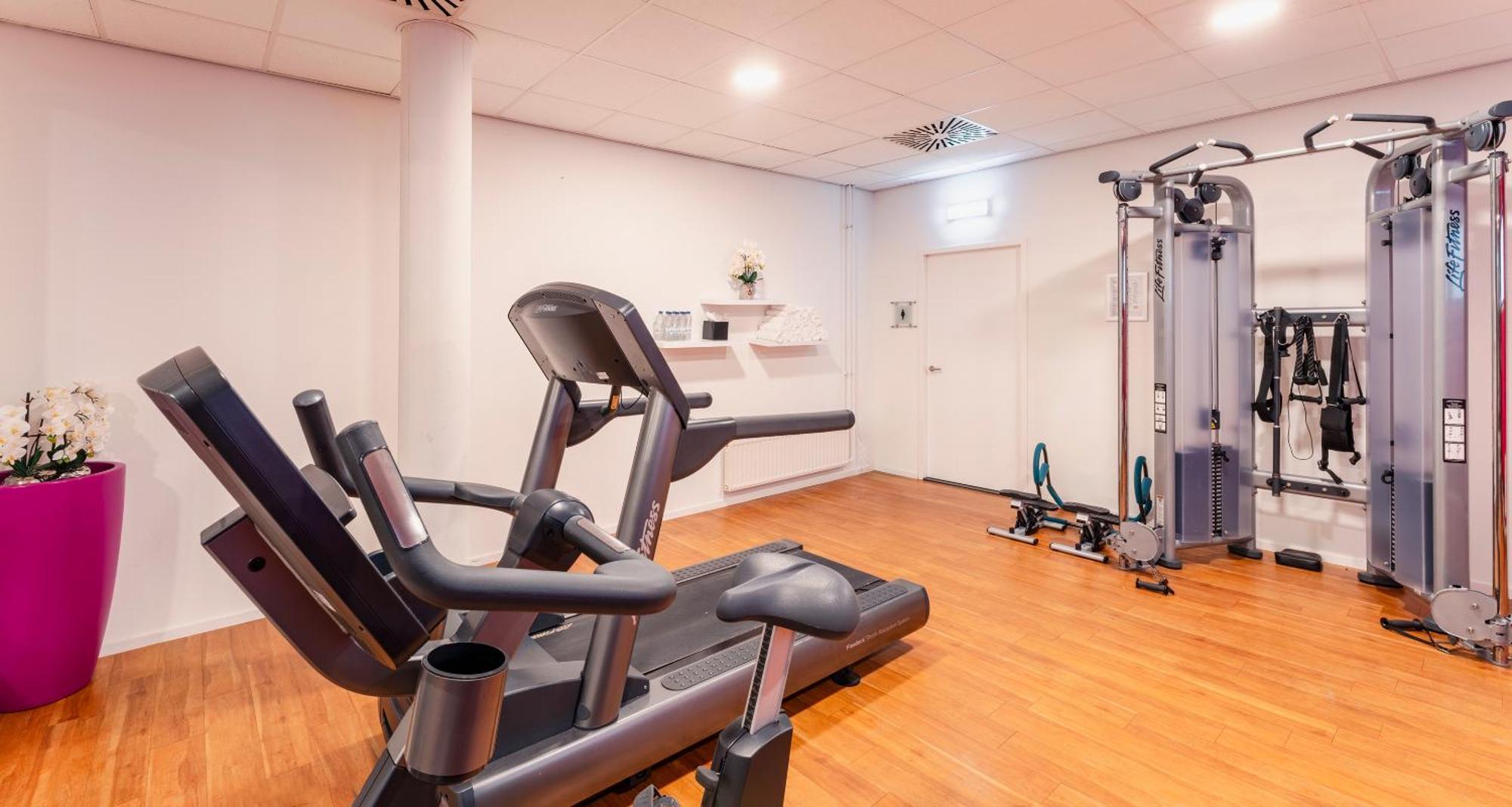 Plaza Premium Grand Winston Hotel Райсвайк Екстериор снимка