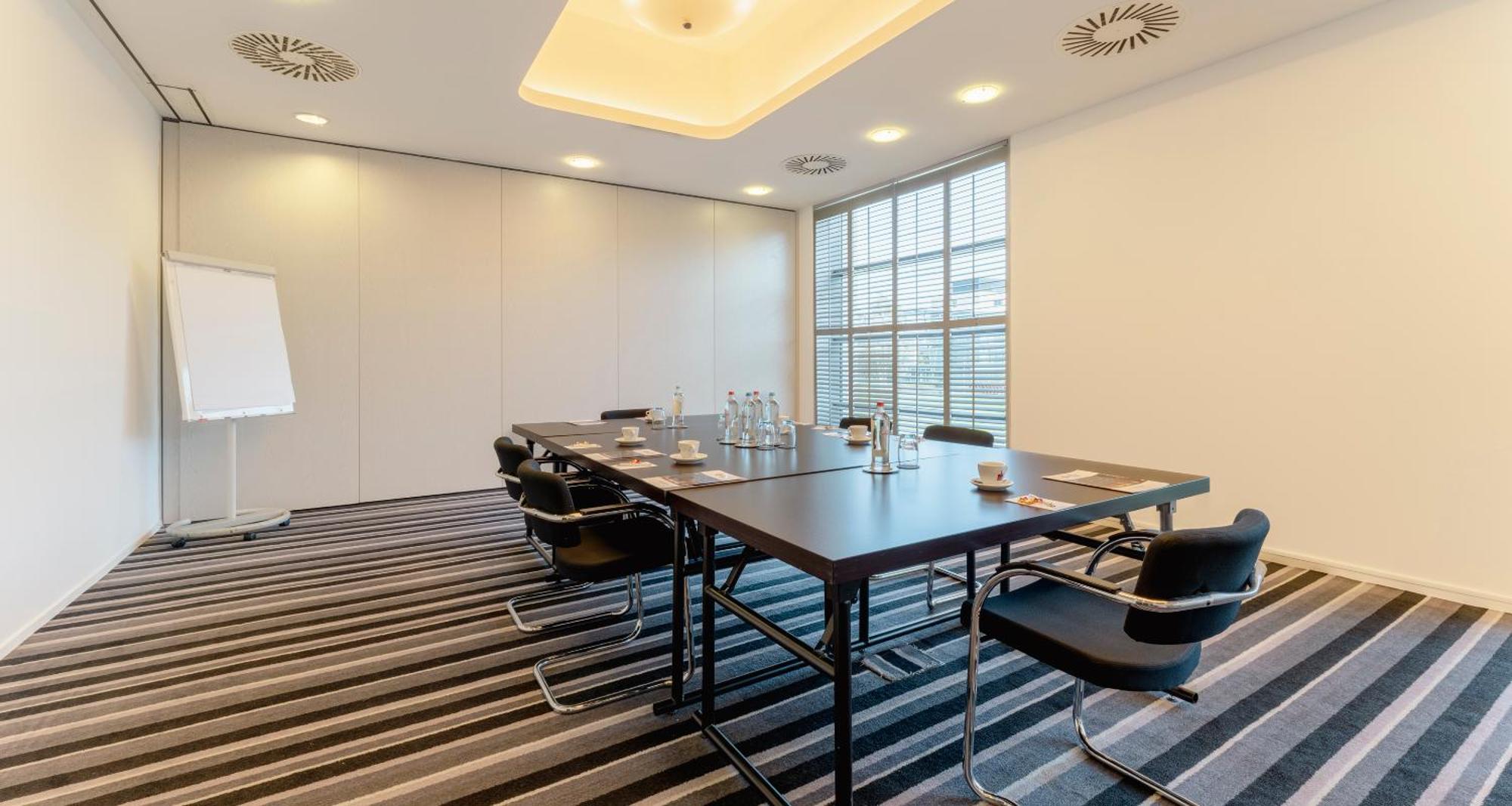 Plaza Premium Grand Winston Hotel Райсвайк Екстериор снимка
